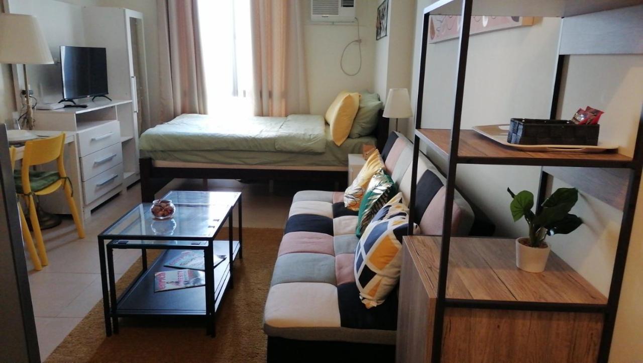 Jmr Serin West Studio Unit Tagaytay City Extérieur photo